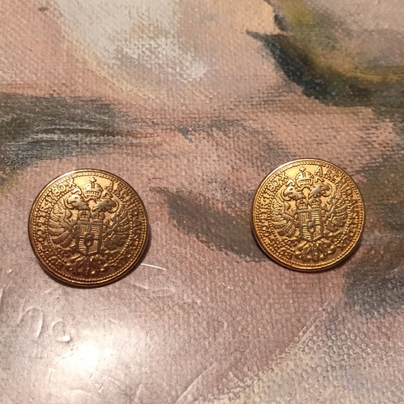 Bill Blass Blazer Buttons - Picture 2 of 8